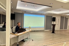 392EBFA4-F79F-4131-A677-BC44DC81705E