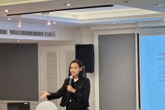 4DB1EA78-3D9B-460E-A2D2-428E775CF366